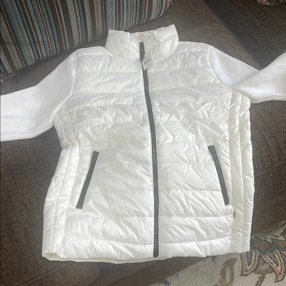 Women's White Puffer Jacket